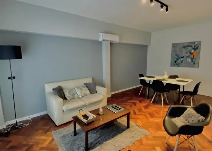 Departamento Lavalle 352